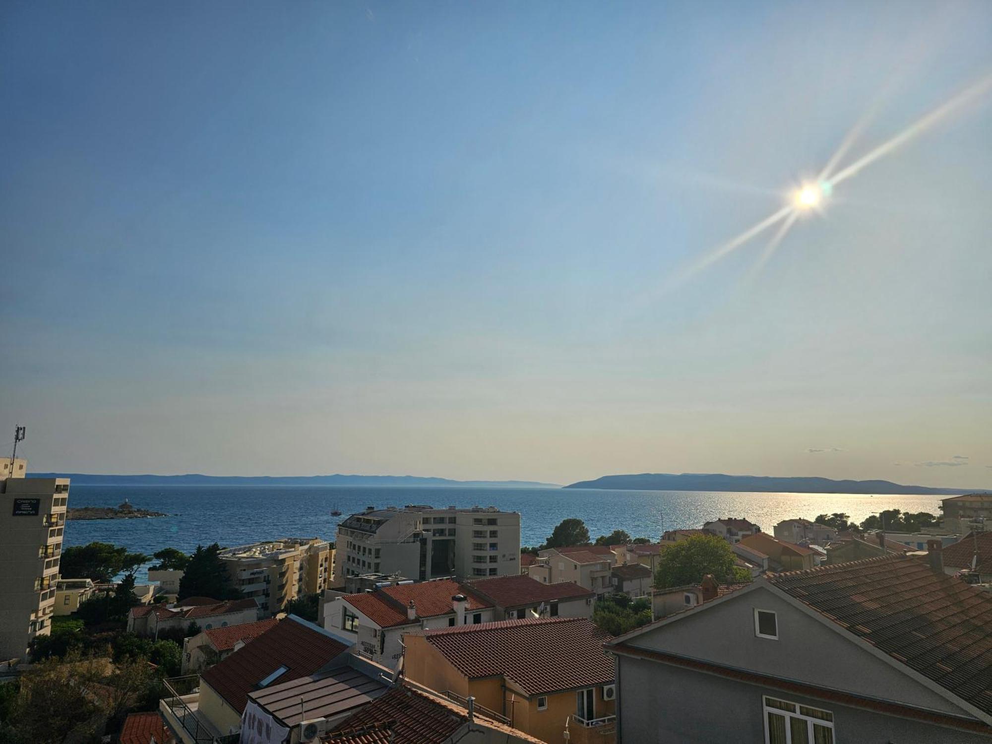 Apartmani Sole Макарска Экстерьер фото