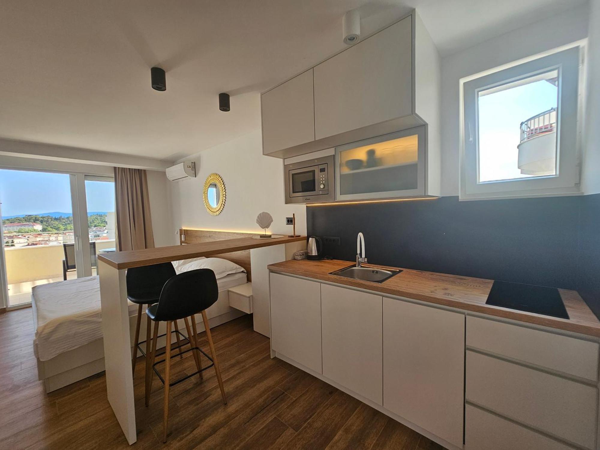Apartmani Sole Макарска Экстерьер фото